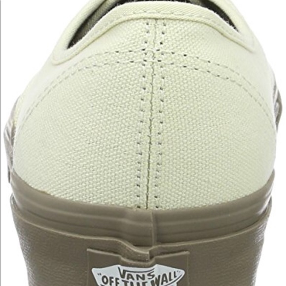 Vans - Picture 4 of 4